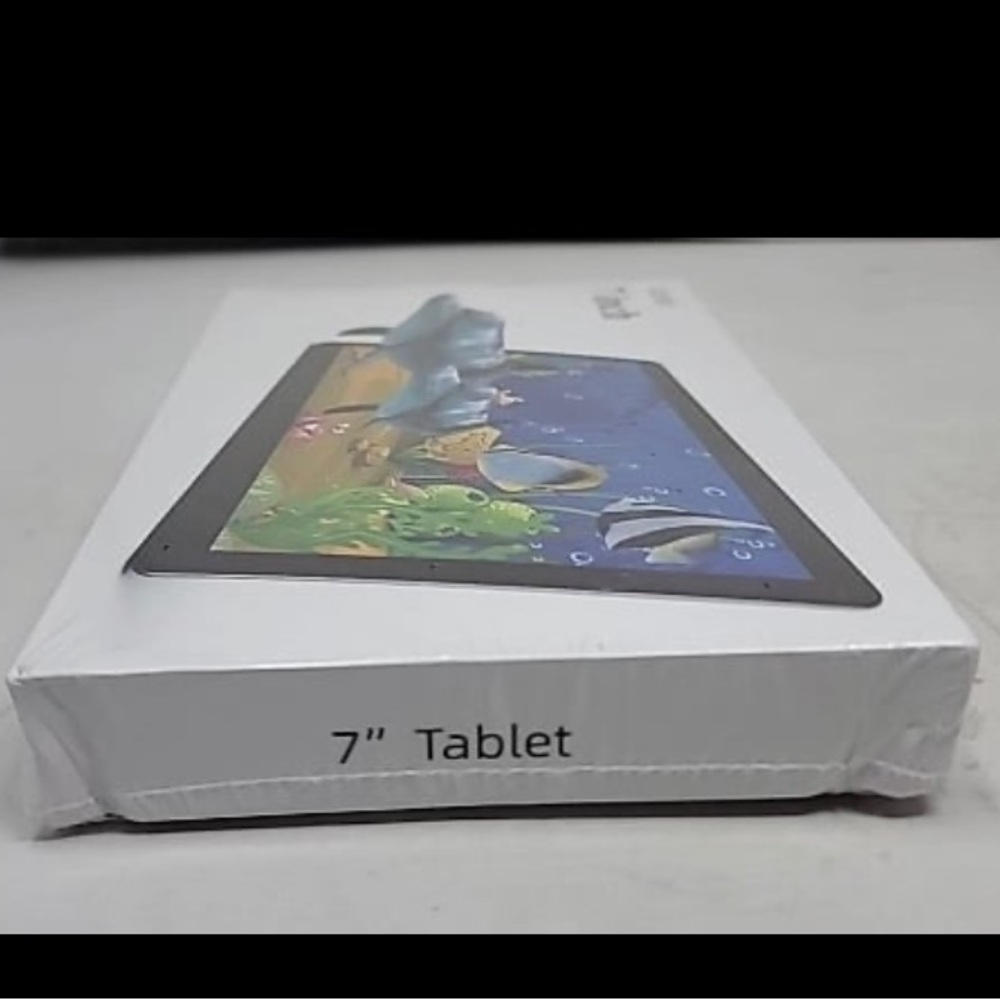 7-Inch Black Tablet - Picture 3 of 3